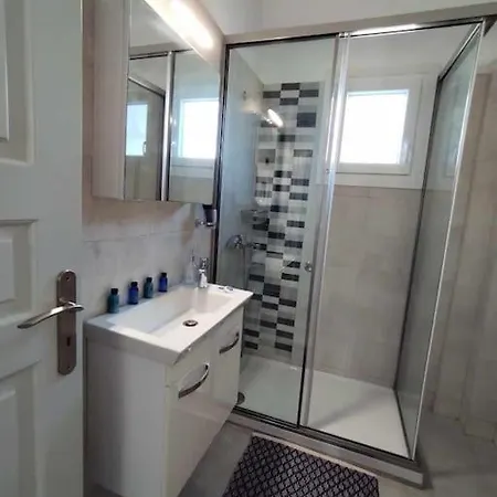 Beachfront Gia Paros * Chrisi Akti (Paros)