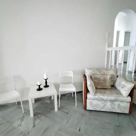 Beachfront Gia Paros Hébergement de vacances