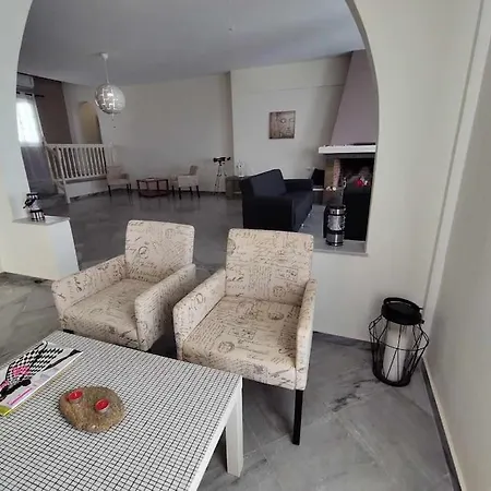 Beachfront Gia Paros Holiday home *