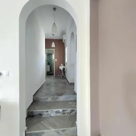 Beachfront Gia Paros Χρυσή Ακτή